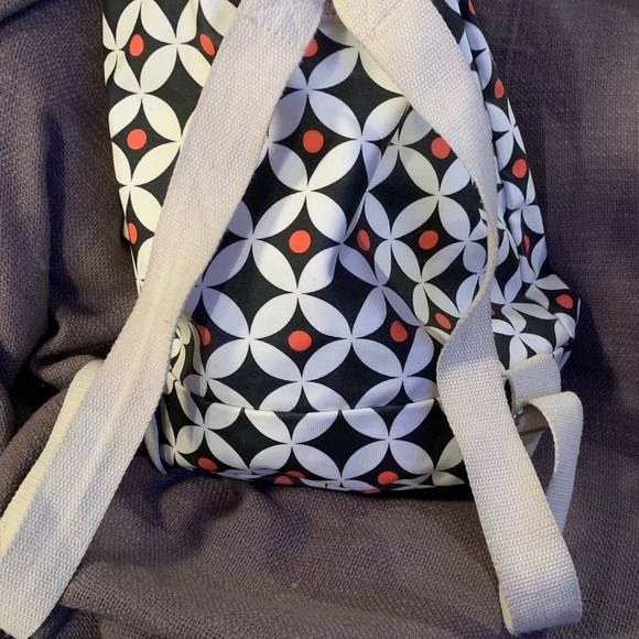 5/$25 Audrey and Lewis backpack tote! - Picture 3 of 5